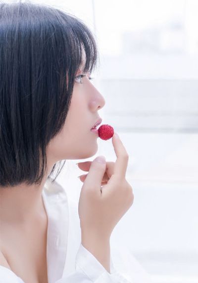 日韩精品久久一区二区桃色_720免费全集观看