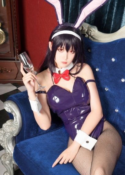 欧美极品第一页_在线观看免费版