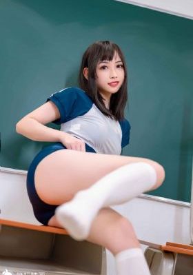 老公当着别人的面批评我_迅雷极速版下载