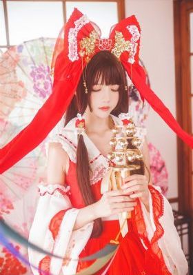 男人边吃奶边做_720高清完整版